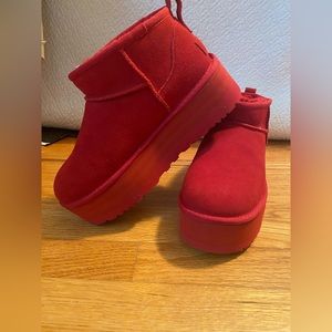 ugg ultra mini platform in samba red
